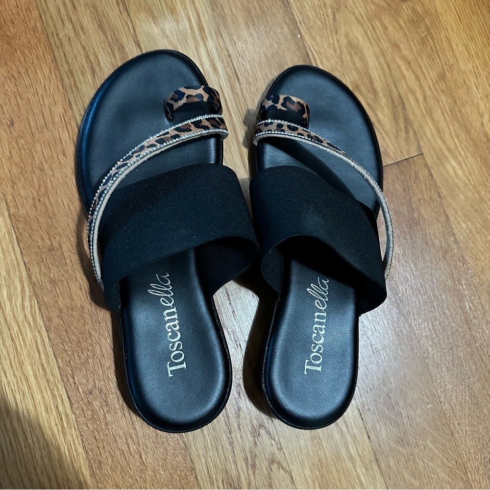 Toscanella Black and Leopard Women's Sandals